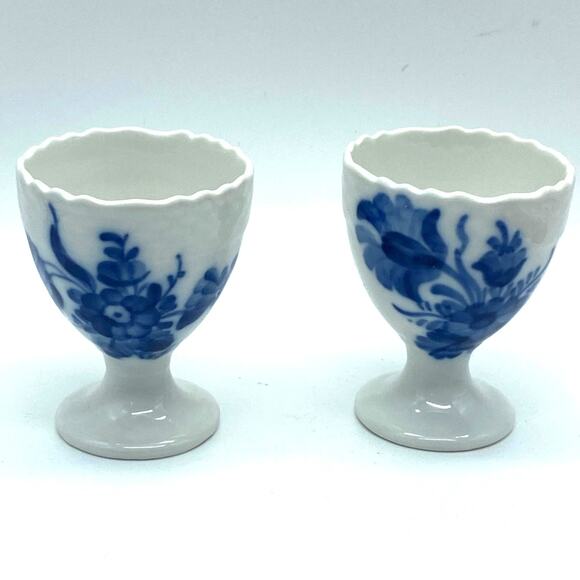 2 Denmark Vtg Royal Copenhagen Blue Flower‎ Egg Cup Royal # 10-1568 Factory 1st - Picture 1 of 9